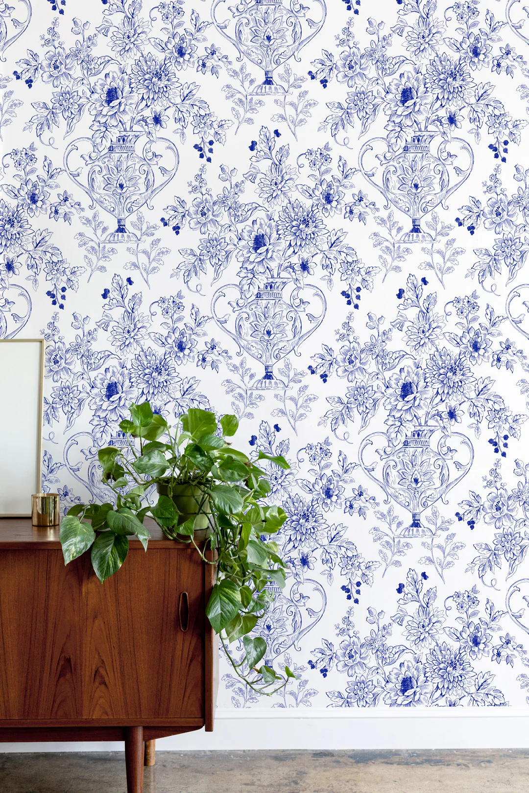 Amphora Wallpaper - Image 2
