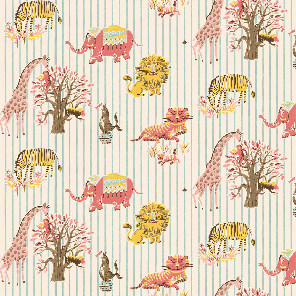 Visiting the Zoo Wallpaper